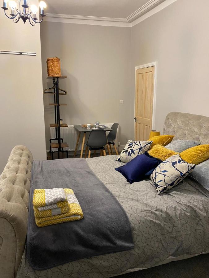 Cambridge Villas Private Studio Lytham St Annes Luaran gambar