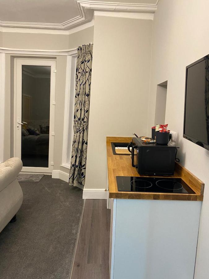 Cambridge Villas Private Studio Lytham St Annes Luaran gambar